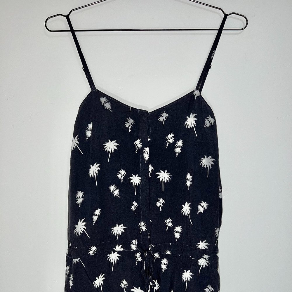 LEVI'S Charcoal Grey Romper Shorts Tank Top Size Large